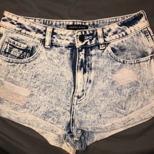 PacSun Kendall & Kylie shorts size 26
